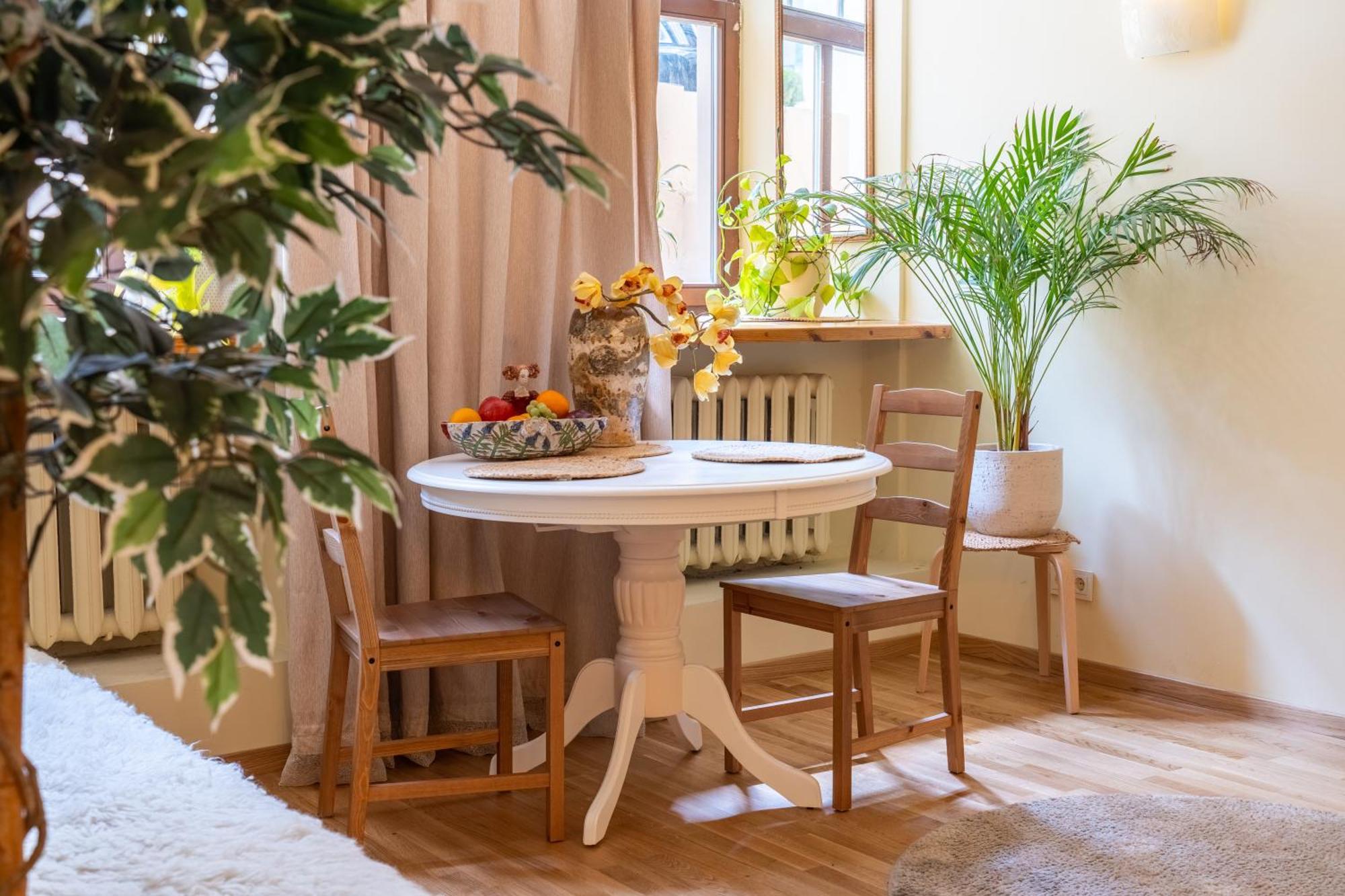 Cozy Suite With Inner Yard VNO Exterior photo